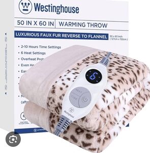 Leopard Warming Throw Blanket New In Box